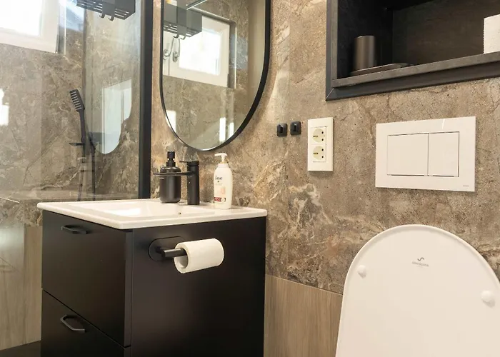 Apartamento Joy Nicolae Iorga 3 *