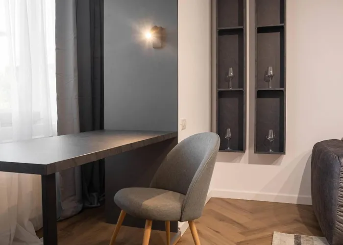 Joy Nicolae Iorga 3 Apartamento *